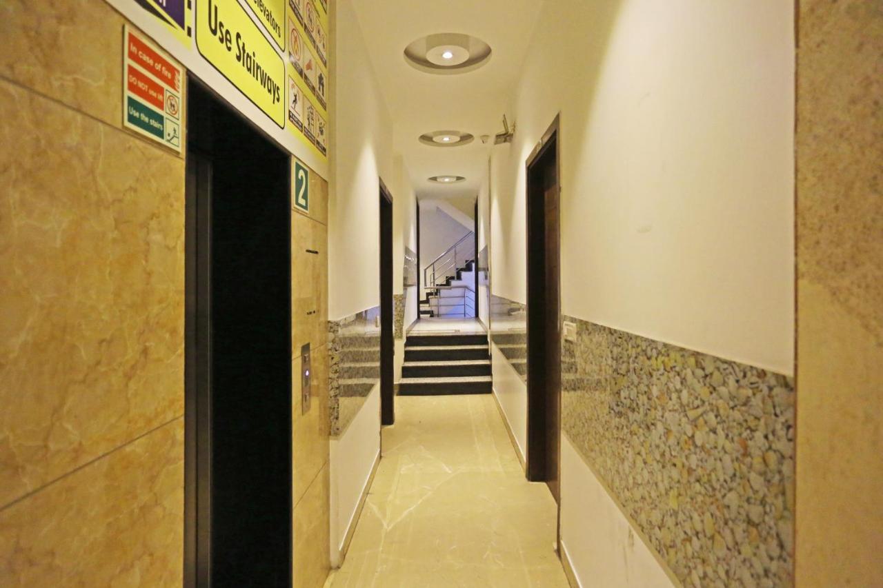 Hotel Sm Suits Near Delhi Airport-Unit By Grand Urban Luxury Neu-Delhi Exterior foto